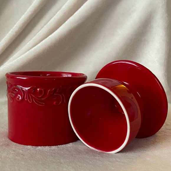 Rouge Antique Collection - L Tremain, Butter Bell , Red - Picture 1 of 5